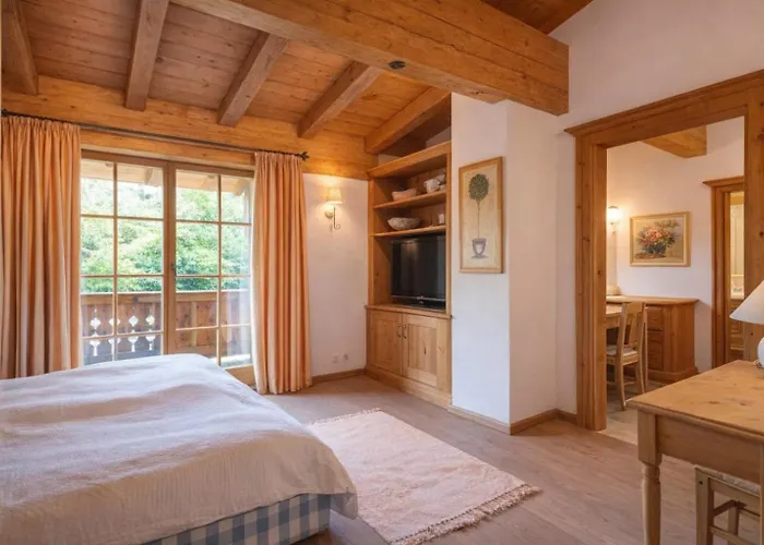 Residenz Lebenberg *